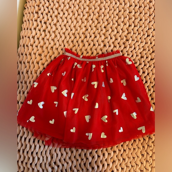 3 different kind of Girls tutus size 6. Excellent condition like new. - Picture 3 of 12